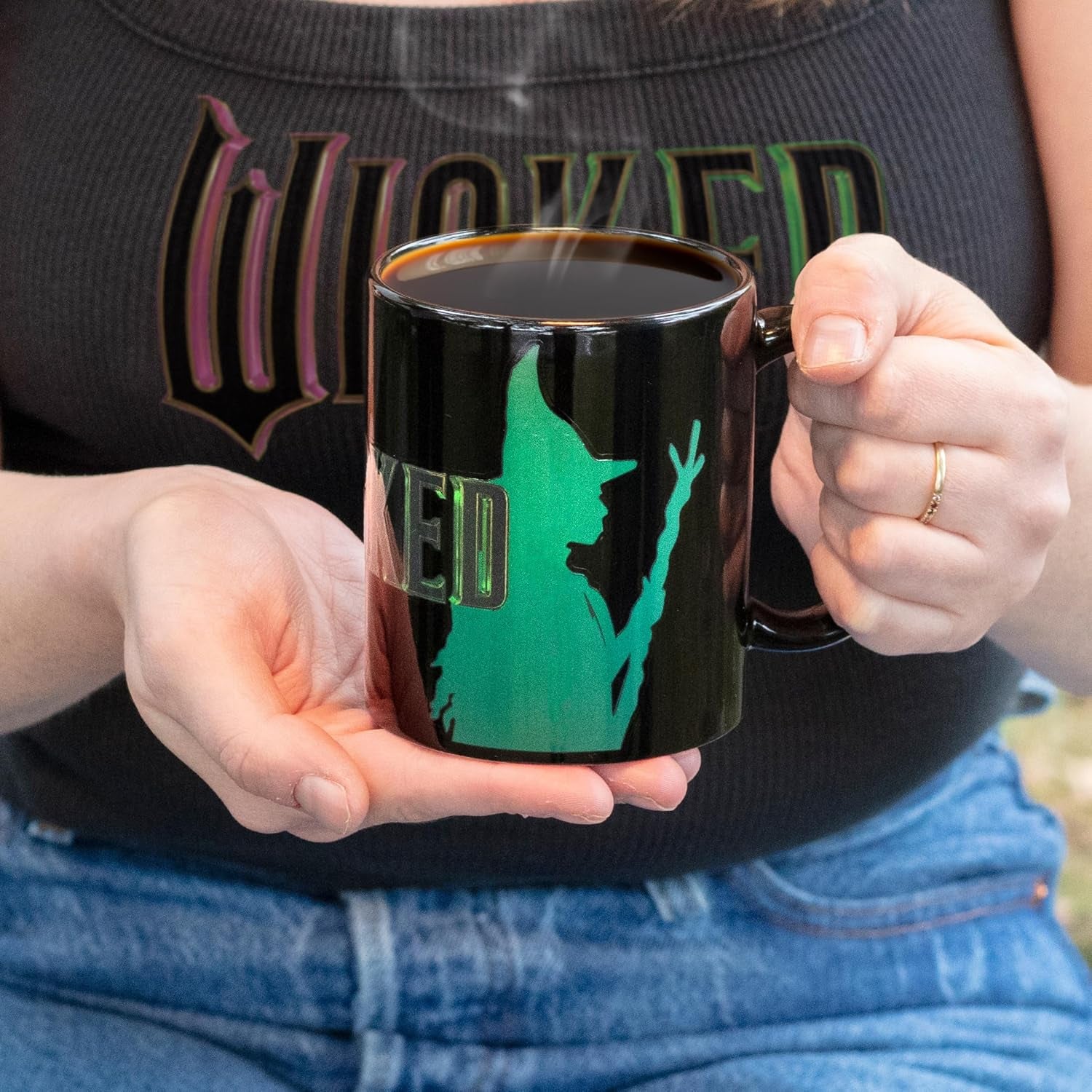 Wicked 11Oz Ceramic Heat Reveal Mug with Glinda Elphaba Design - Magical Pink and Green Heat Activated Coffee Cup - Official Licensed Wicked Merchandise Gift for Teens, Kids, Adults & Broadway Fans